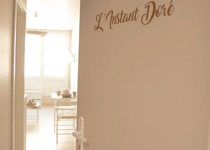 Meuble L'instant Dore - Netflix Neuf Apartment